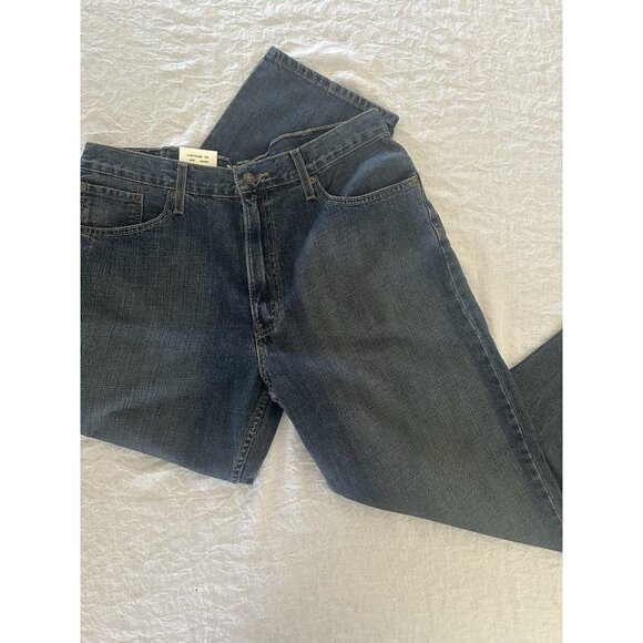 NWT New Signature Levi Strauss Men's Size 38x30‎ Denim Blue Jeans Relaxed Cotton - Picture 1 of 10
